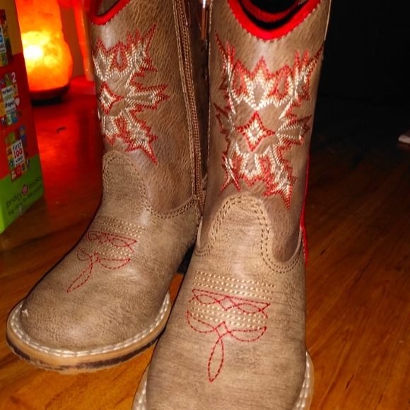 Boots - Picture 2 of 2